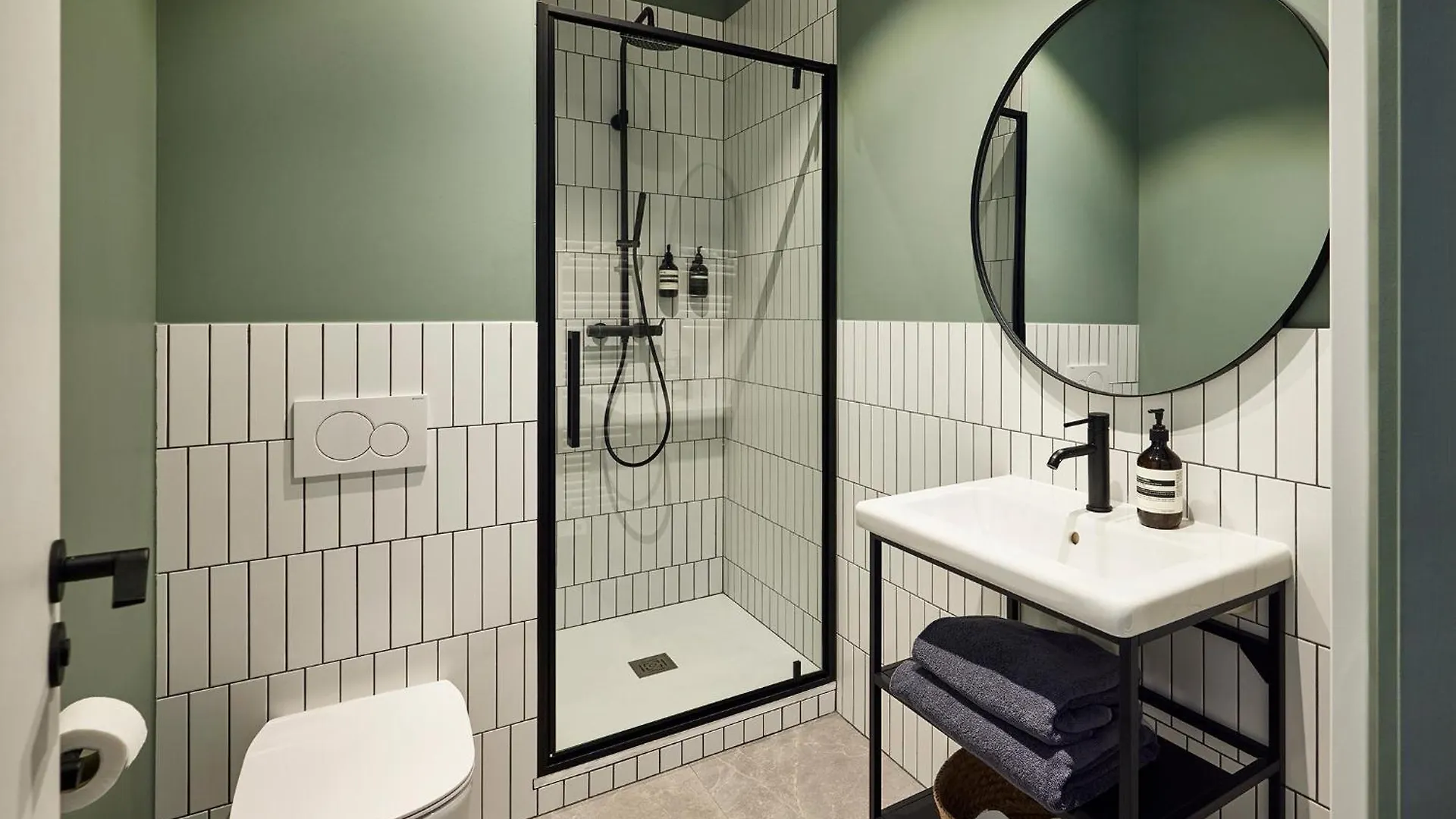 Apartment Art Deco Loft - 2br And 2ba Near Canal Saint Martin Paris
